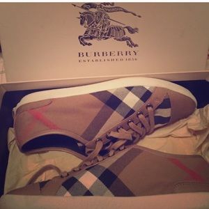 Burberry sneaker
